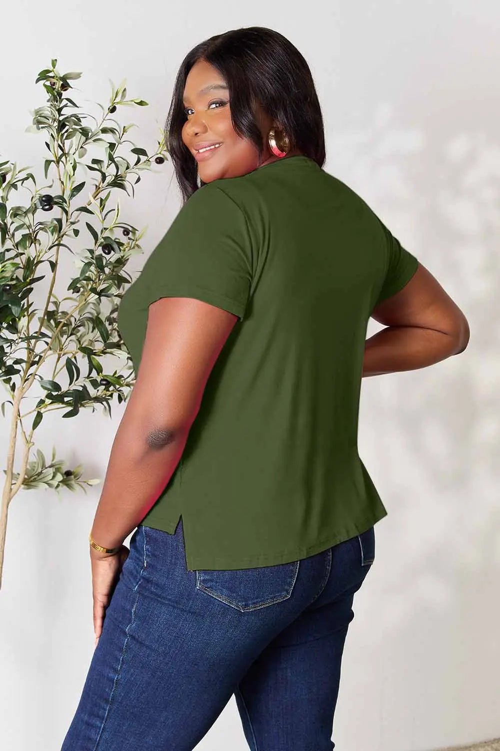 Basic Bae Full Size Round Neck Short Sleeve T-Shirt by Trendsi