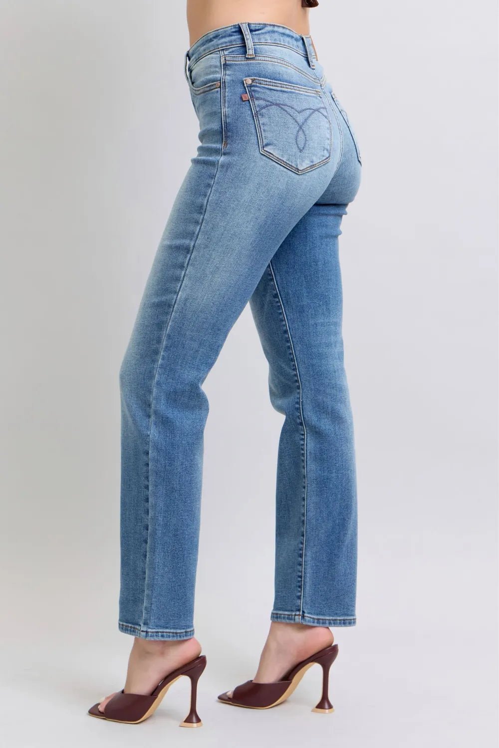 Judy Blue Full Size Run Vintage Wash Thermal Straight Jeans - Grace & Grit Boutique