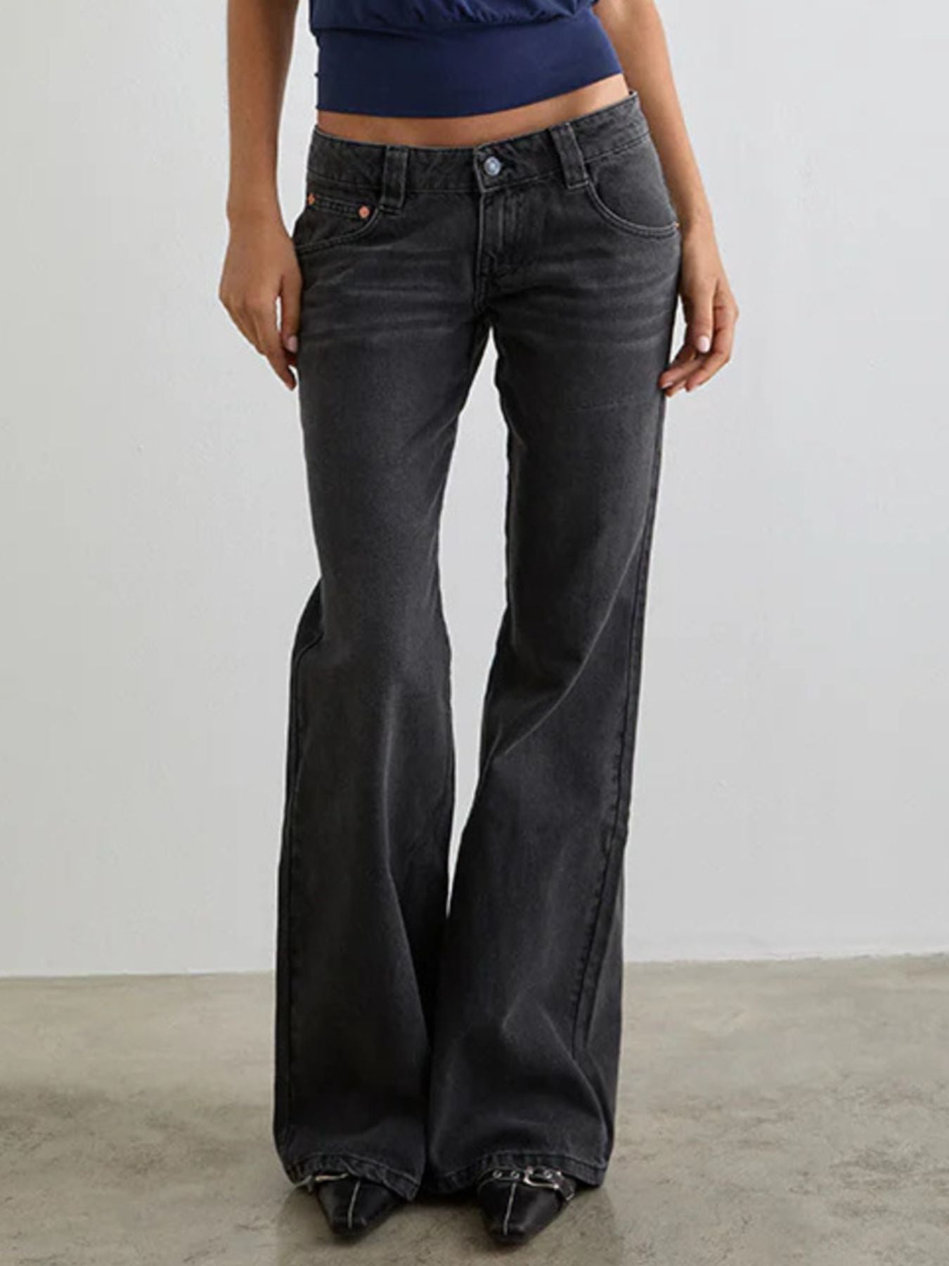 Low Rise Flare Leg Jeans - Stylish and Comfortable - Grace & Grit Boutique