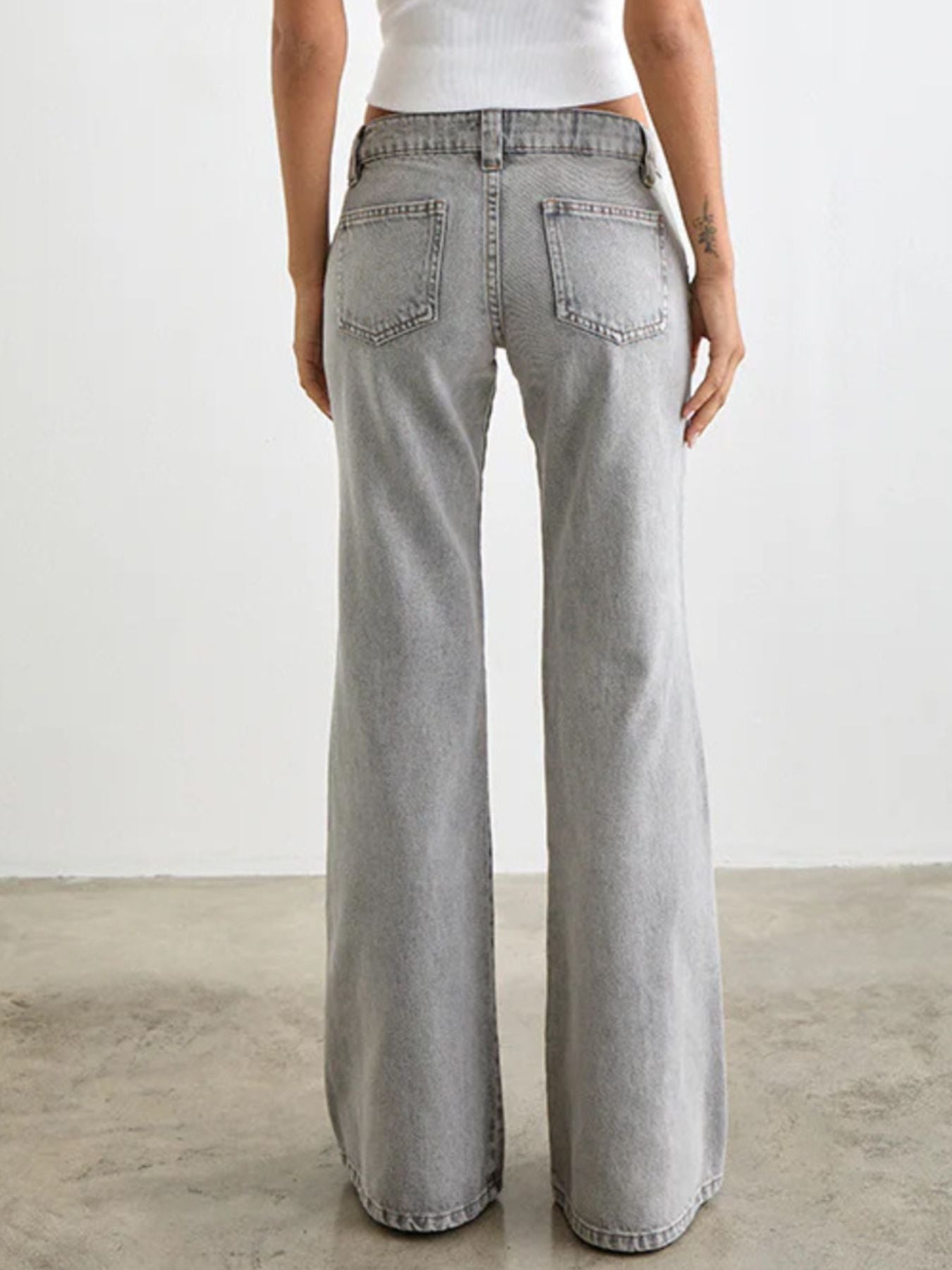 Low Rise Flare Leg Jeans - Stylish and Comfortable - Grace & Grit Boutique