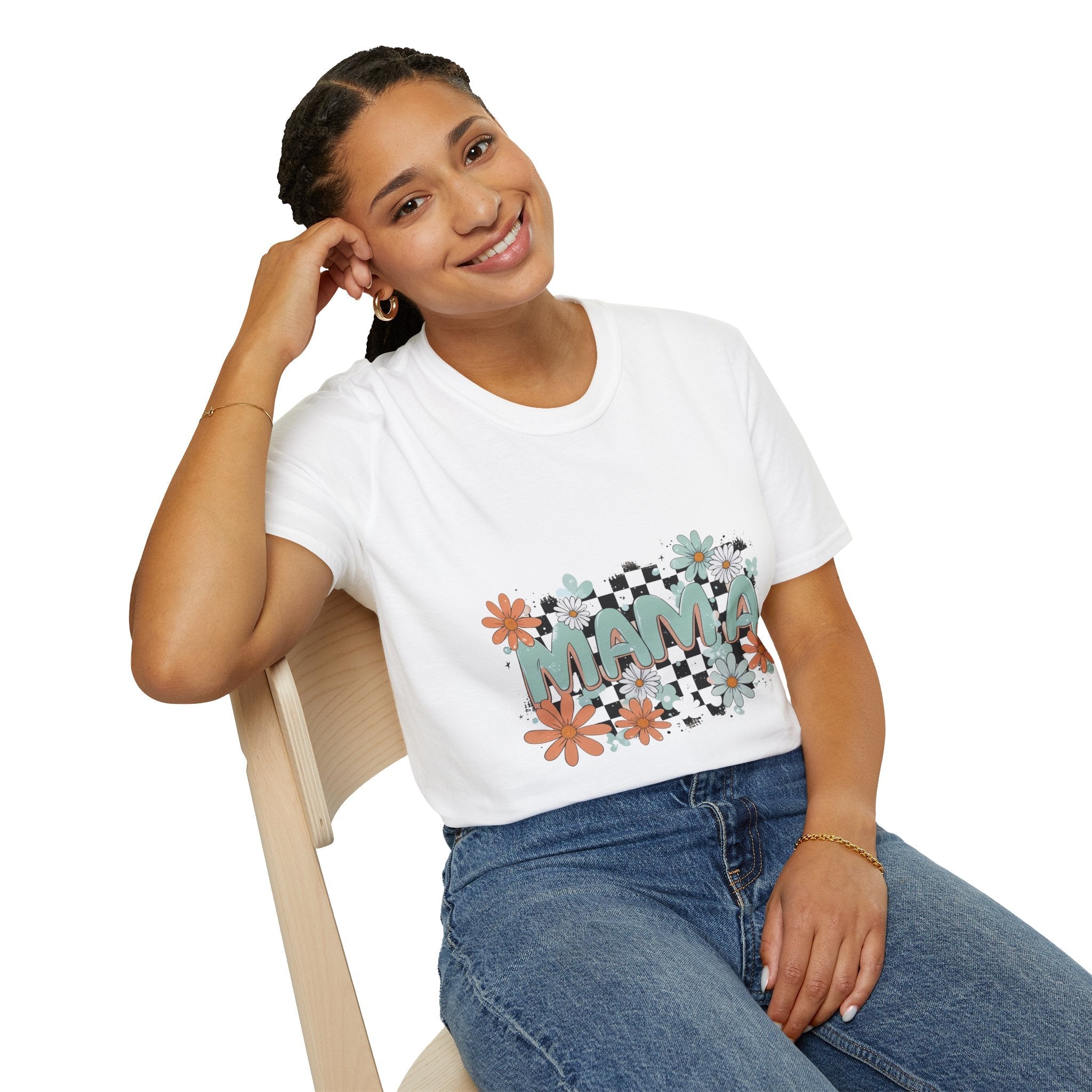 Mama Floral Checkerboard T-Shirt — Retro Daisies Mother’s Day Tee - Grace & Grit Boutique