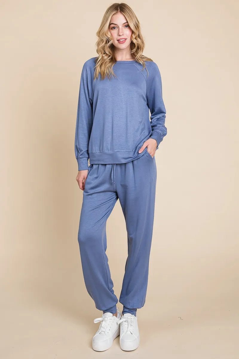 Super Lady Round Neck Raglan Sleeve Top and Pants Lounge Set - Grace & Grit Boutique